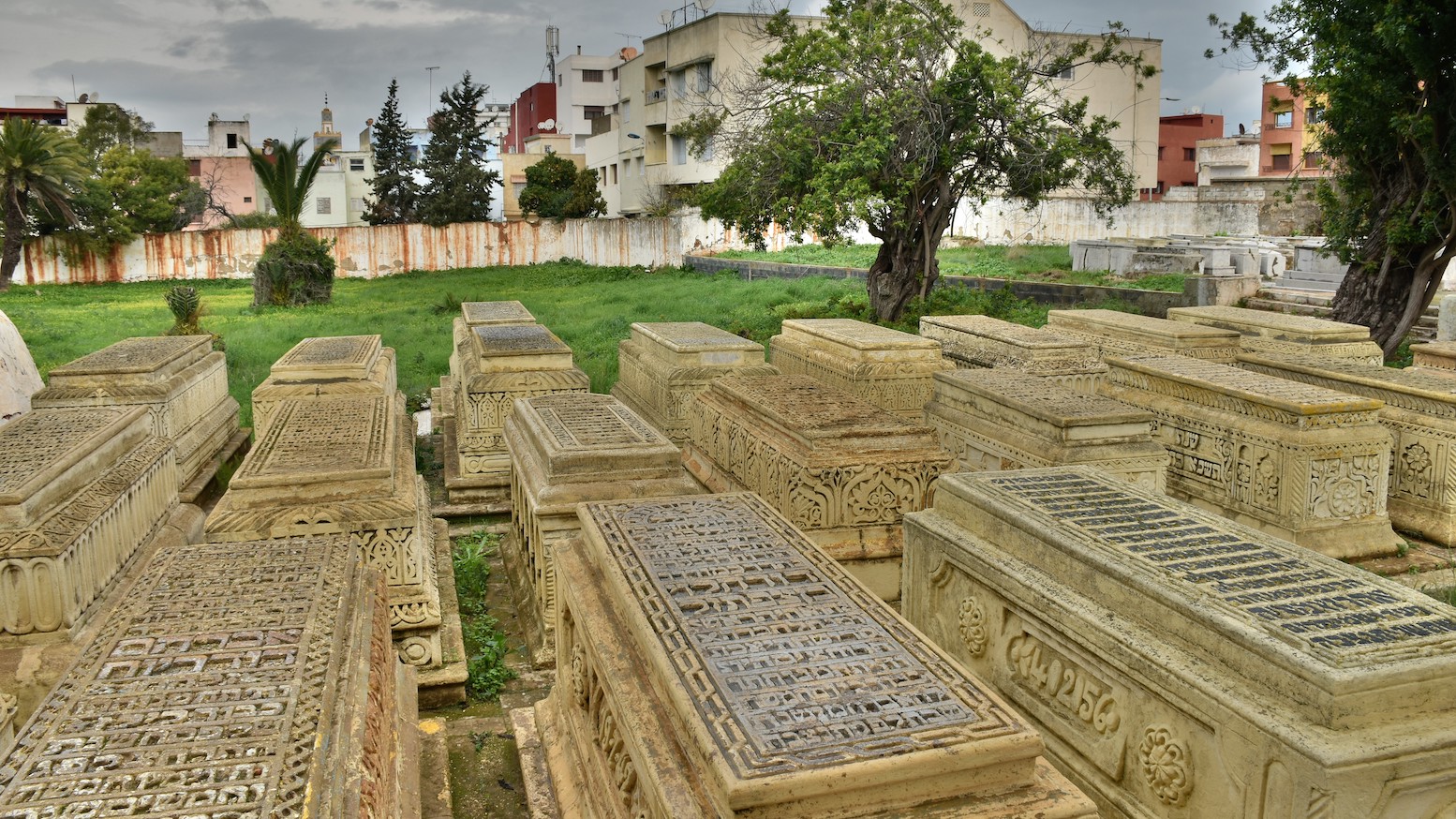 Sefrou Hewusg graveyard