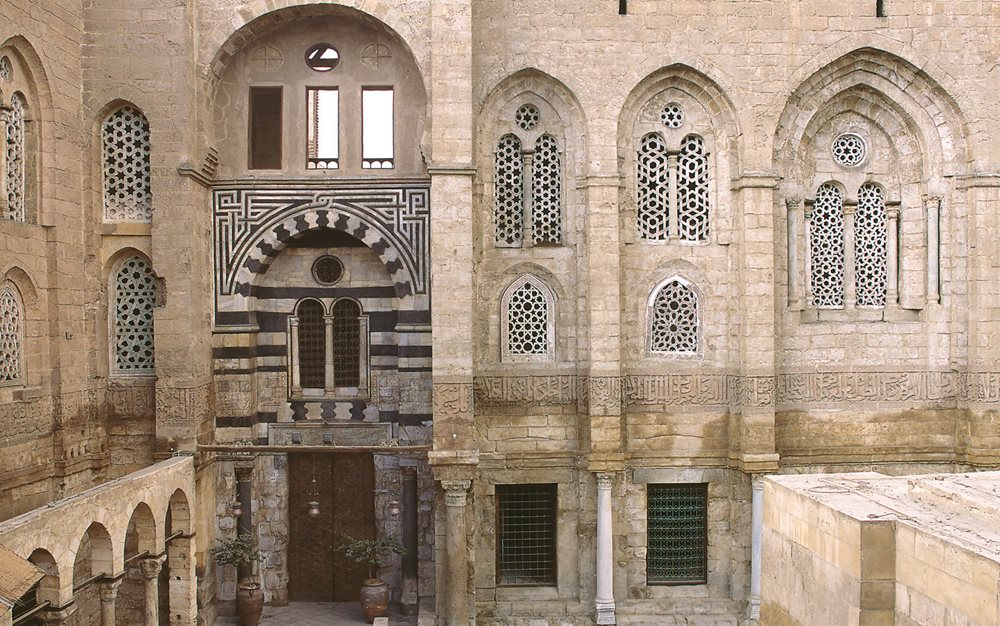 Islamic Bimaristan the roots of modern hospital